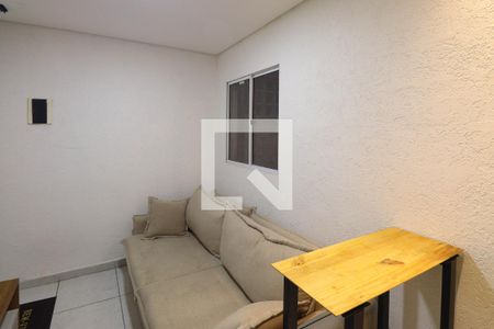 Sala / Cozinha  de apartamento para alugar com 1 quarto, 35m² em Vila Guilherme, São Paulo