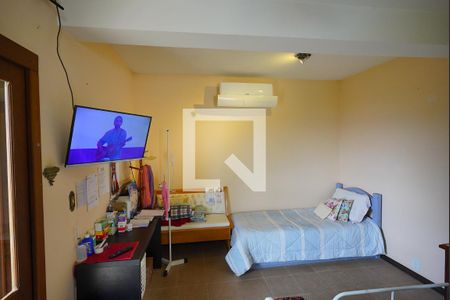 Quarto 2 de casa à venda com 4 quartos, 387m² em Teresópolis, Porto Alegre