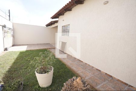 Casa para alugar com 4 quartos, 143m² em Residencial Alice Barbosa, Goiânia