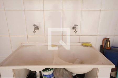 Casa para alugar com 4 quartos, 143m² em Residencial Alice Barbosa, Goiânia