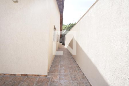 Casa para alugar com 4 quartos, 143m² em Residencial Alice Barbosa, Goiânia