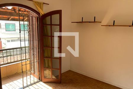 Quarto 1 de casa para alugar com 2 quartos, 121m² em Embaré, Santos