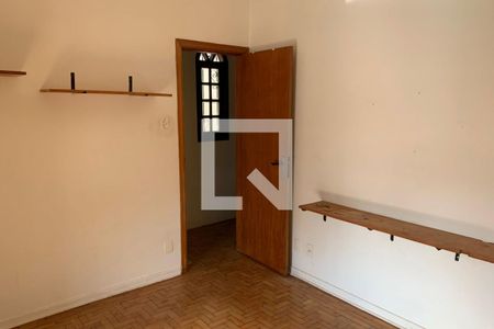 Quarto 1 de casa para alugar com 2 quartos, 121m² em Embaré, Santos