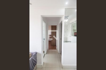Corredor de apartamento para alugar com 2 quartos, 51m² em Centro, Barueri