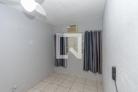 Quarto 2 de casa para alugar com 2 quartos, 140m² em Parque Bandeirantes I (nova Veneza), Sumaré