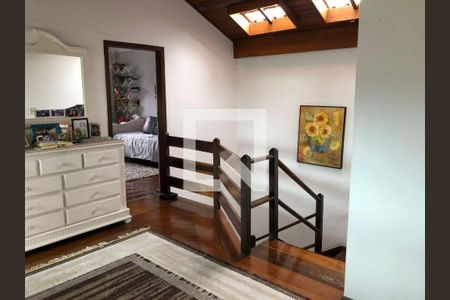 Casa à venda com 4 quartos, 420m² em Vila Galvão, Guarulhos