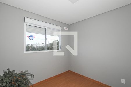 Quarto 2 de apartamento para alugar com 2 quartos, 42m² em Rubem Berta, Porto Alegre