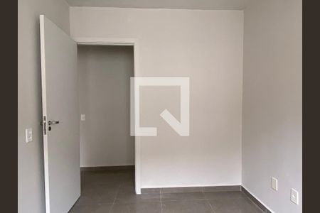 Quarto 1 de apartamento para alugar com 2 quartos, 42m² em Jardim Boa Vista (zona Oeste), Osasco