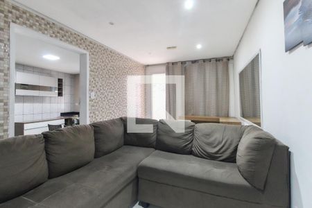 Sala de casa para alugar com 2 quartos, 75m² em Jardim das Camelias, São Paulo