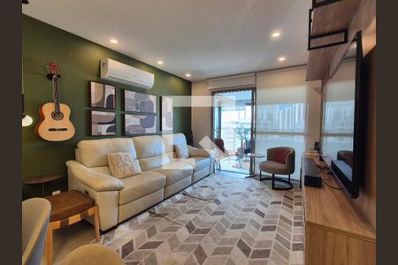 Sala de apartamento à venda com 2 quartos, 125m² em Barra da Tijuca, Rio de Janeiro