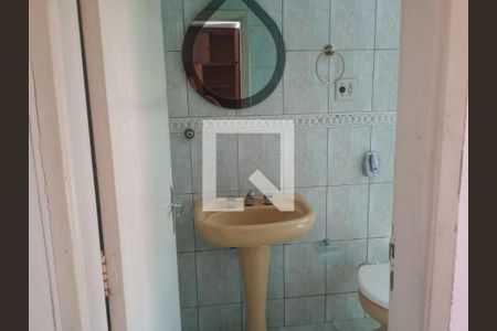 WC de casa à venda com 3 quartos, 200m² em Centro, Osasco