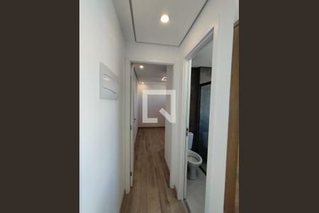 Corredor  de apartamento para alugar com 1 quarto, 24m² em Sacomã, São Paulo