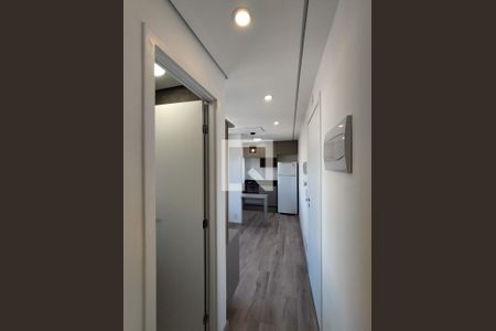 Corredor  de apartamento para alugar com 1 quarto, 24m² em Sacomã, São Paulo