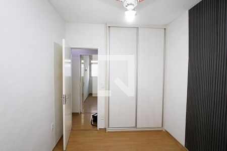 Quarto 2 de apartamento para alugar com 3 quartos, 65m² em Nova Gameleira, Belo Horizonte