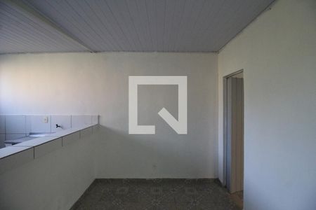 Sala de casa para alugar com 1 quarto, 45m² em Santa Maria, Belford Roxo