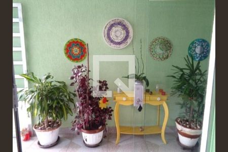 CORREDOR INTERNO de casa à venda com 3 quartos, 132m² em Jaguaribe, Osasco