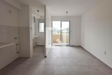 Sala de apartamento para alugar com 2 quartos, 42m² em Arrastão, Niterói