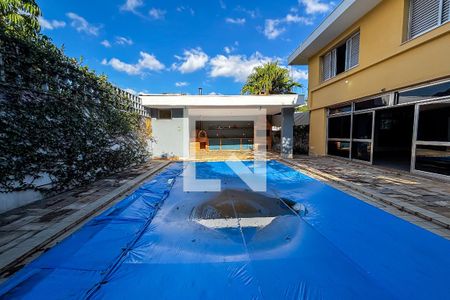 Casa para alugar com 4 quartos, 625m² em Alto de Pinheiros, São Paulo