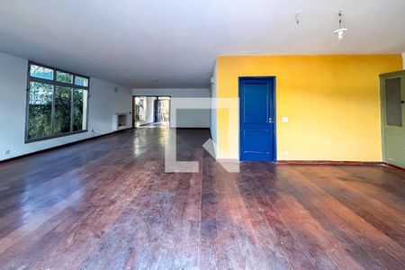 Casa para alugar com 4 quartos, 625m² em Alto de Pinheiros, São Paulo