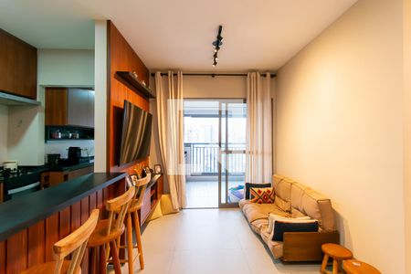 Sala de apartamento para alugar com 2 quartos, 65m² em Vila Ema, São Paulo
