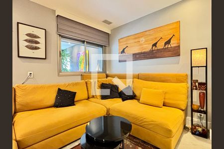 Sala  de apartamento à venda com 3 quartos, 149m² em Vila Madalena, São Paulo
