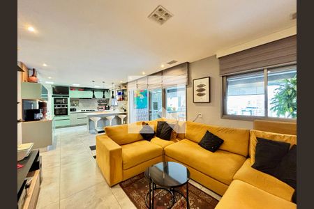 Sala  de apartamento à venda com 3 quartos, 149m² em Vila Madalena, São Paulo
