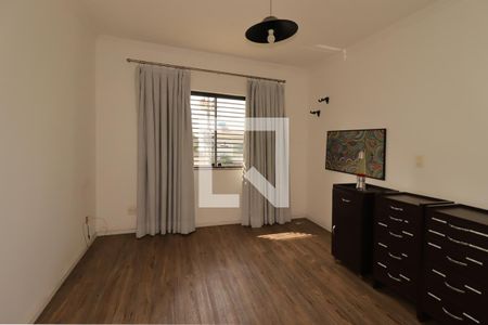 Quarto 1 de casa à venda com 3 quartos, 115m² em Pinheirinho, Santo André