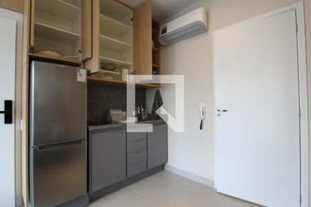 Sala/Cozinha de kitnet/studio à venda com 1 quarto, 25m² em Vila Olímpia, São Paulo