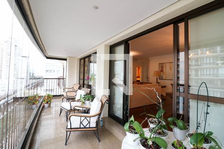 Varanda de apartamento à venda com 4 quartos, 188m² em Campo Belo, São Paulo