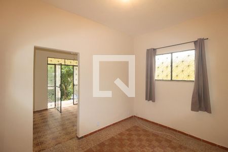 Sala de casa para alugar com 3 quartos, 80m² em Campo Grande, Rio de Janeiro