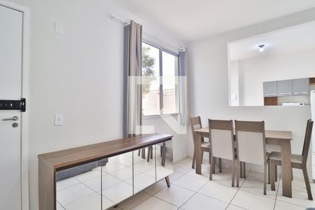 Sala de apartamento para alugar com 2 quartos, 47m² em Gávea, Uberlândia