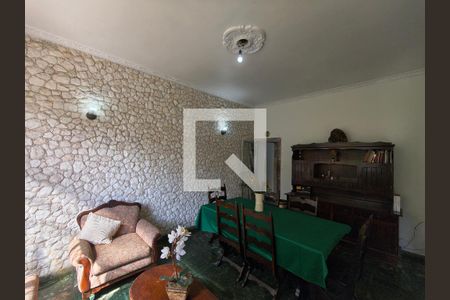 Casa à venda com 5 quartos, 360m² em Anil, Rio de Janeiro