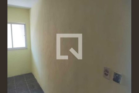 Quarto de casa para alugar com 2 quartos, 65m² em Magalhães Bastos, Rio de Janeiro