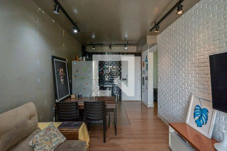 Sala/Cozinha de apartamento à venda com 1 quarto, 39m² em Vila Castelo, São Paulo