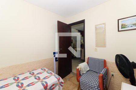 Quarto 1 de casa de condomínio à venda com 3 quartos, 280m² em Vila Valqueire, Rio de Janeiro