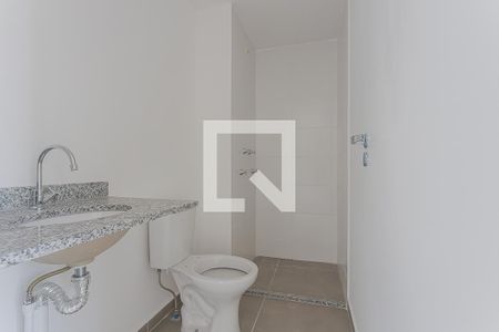 Banheiro de kitnet/studio à venda com 1 quarto, 26m² em Pinheiros, São Paulo