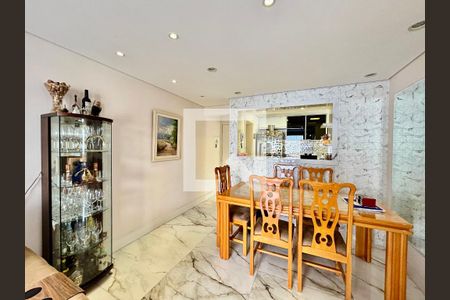 Mesa de Jantar  de apartamento para alugar com 2 quartos, 70m² em Jardim Paulista, São Paulo