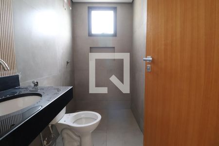 Banheiro Social de apartamento para alugar com 2 quartos, 68m² em Daniel Fonseca, Uberlândia