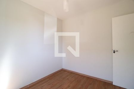 Quarto 1 de apartamento para alugar com 2 quartos, 46m² em Jardim Holanda, Uberlândia