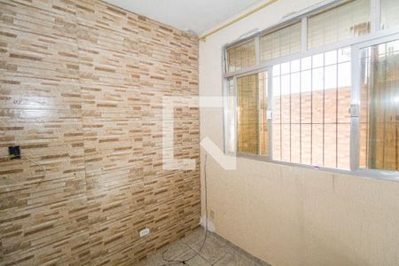 Casa para alugar com 2 quartos, 60m² em Realengo, Rio de Janeiro