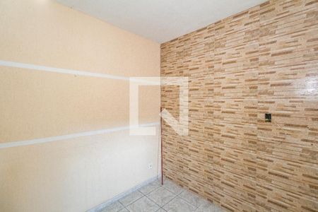 Casa para alugar com 2 quartos, 60m² em Realengo, Rio de Janeiro