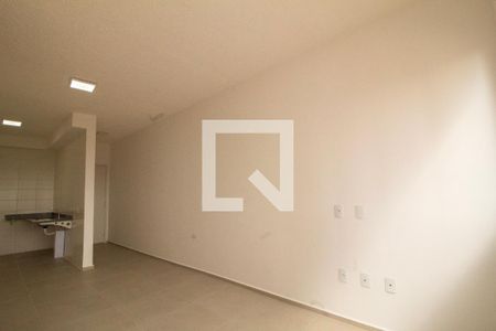 Sala de apartamento para alugar com 3 quartos, 67m² em Palmeiras, Belo Horizonte