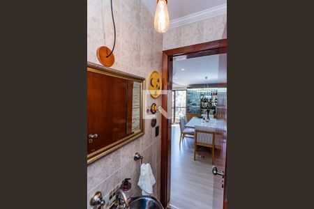 Lavabo de apartamento à venda com 3 quartos, 120m² em Vila Sao Vicente, São Paulo