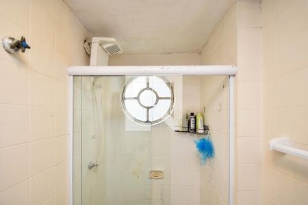 Banheiro social de kitnet/studio à venda com 1 quarto, 31m² em Cerqueira César, São Paulo