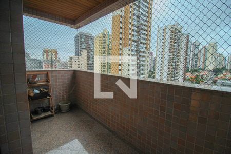 Apartamento para alugar com 3 quartos, 193m² em Jardim Analia Franco, São Paulo