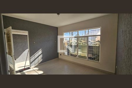 Casa à venda com 3 quartos, 200m² em Vila Iguacu, Várzea Paulista
