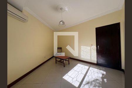 Quarto 1 de casa à venda com 3 quartos, 410m² em Igara, Canoas