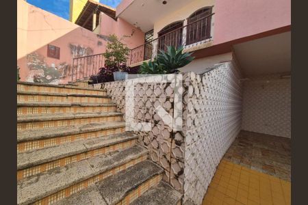 Casa à venda com 3 quartos, 199m² em Alto Caiçaras, Belo Horizonte