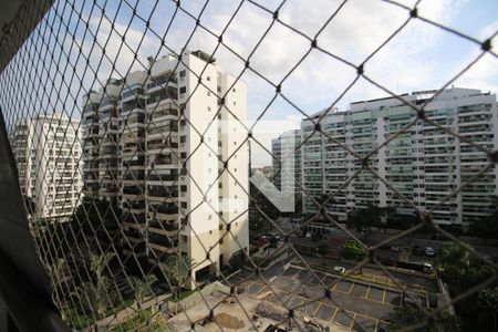 Sala - Vista de apartamento à venda com 2 quartos, 73m² em Barra Olímpica, Rio de Janeiro