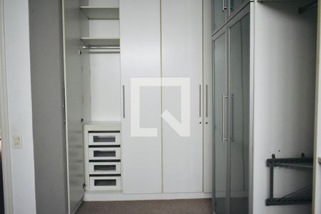 Suite de casa à venda com 2 quartos, 430m² em Planalto Paulista, São Paulo